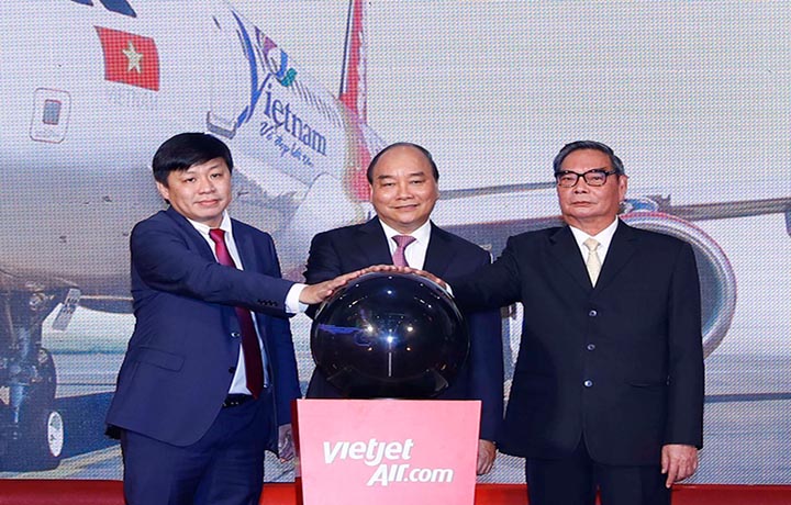 Joining the call for investment in Kien Giang, Vietjet announces operation plan of new routes to Phu Quoc